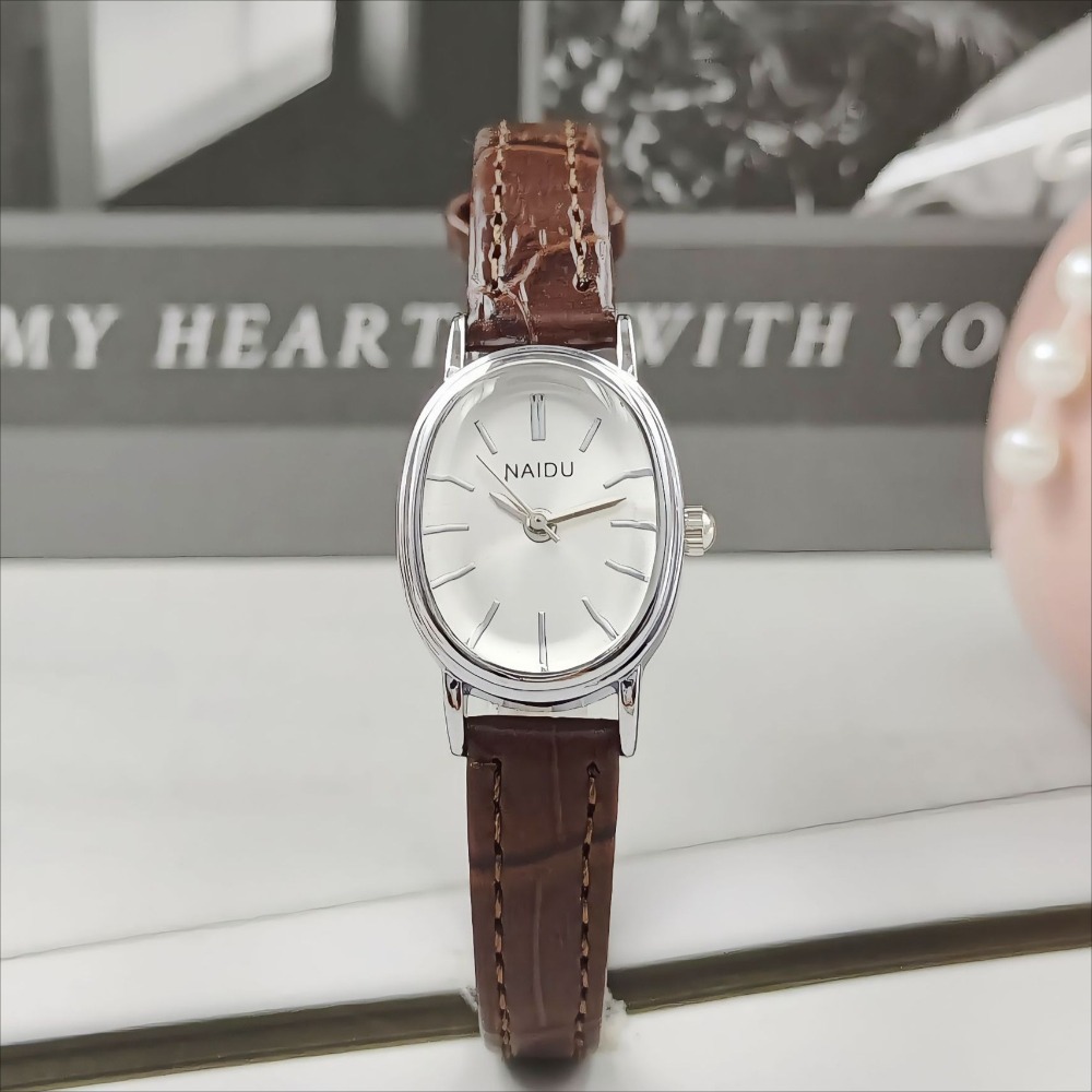 Moda Marka Kadın Oval Kadranlı - Luxury Watch With Leather Strap incelemesi ve fiyatı