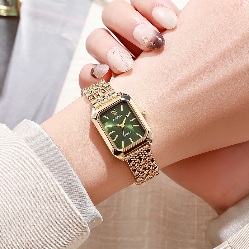 Lüks Kadın Saatler Moda Dikdör - Luxury Watch For Sale incelemesi ve fiyatı